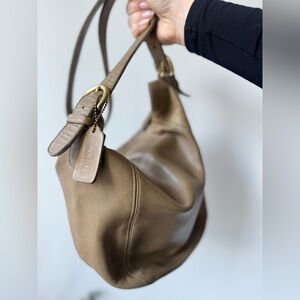 Vintage COACH Taupe Monterey Hobo